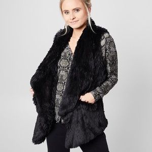 Black Sleeveless Faux Fur Vest